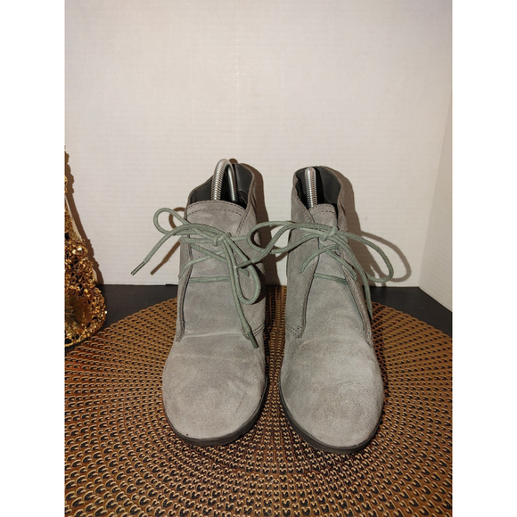 GH Bass & Co. Camilla Lace-Ups Size 9M - Picture 2 of 5